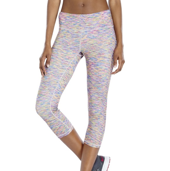 Reebok Pants - Reebok space dye Capri athletic pants sz small *T